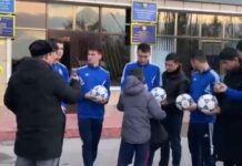 Чемпионы-футболисты в Шымкенте выбрали своего президента