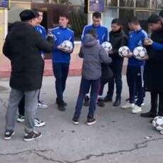 Чемпионы-футболисты в Шымкенте выбрали своего президента