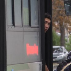 «Позолотить ручку» просят шымкентские кондукторы