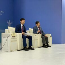 Отключить популярные социальные сети предлагают общественники Шымкента Министр информации встретился с председателями этнокультурных объединений Шымкента