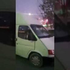 В Шымкенте школьным автобусом управлял мужчина без прав