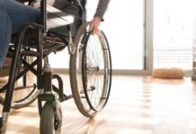 Получить социальные выплаты для людей с особыми потребностями станет проще инвалид