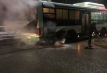 Пассажирский автобус горел в Шымкенте