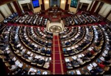 В Казахстане прошли выборы в Сенат