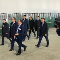 Премьер-министр открыл стекольный завод в Шымкенте