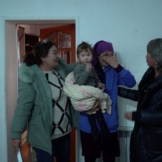 22 млн собрали шымкентцы для многодетной семьи погорельцев