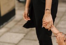 Из детского дома в Шымкенте сбежали 2 воспитанницы