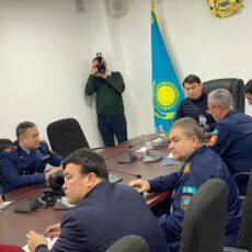 Дархан Сатыбалды провел экстренное заседание в связи подтоплением в области