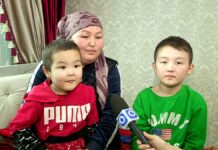 Многодетная мать-одиночка три года жила с детьми в кафе