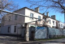 Скандал разгорается вокруг сноса жилых домов в Шымкенте