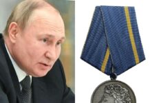 Владимир Путин наградил жителя Шымкента