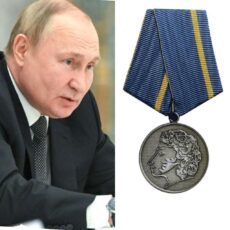 Владимир Путин наградил жителя Шымкента