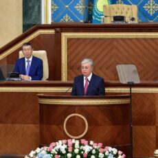Ерлана Кошанова переизбрали председателем Мажилиса