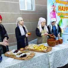 Избирателей угощают бауырсаками и Наурыз көже