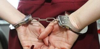 Шымкентка обманула девять человек, обещая дешёвые авто наручники