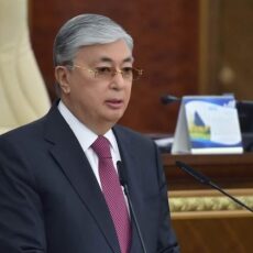 Президент поручил поднять социально-экономический рост страны