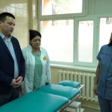 Обмен опытом: Узбекистанские врачи приехали в Шымкент