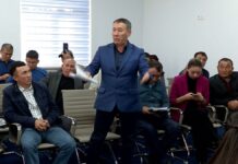 Владельцы автомоек жалуются, что их бизнес хотят закрыть