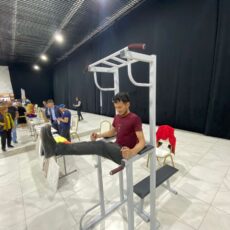 Наряды из серебра, тренажеры и одежду выпускают в Шымкенте