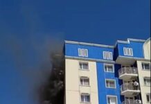 «Кидали окурки»: очевидцы рассказали о пожаре в многоэтажном доме