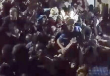 Смертельную давку устроили люди во время благотворительной акции