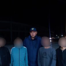 Полиция ловит детей, поющих жарамазан на дорогах Шымкента