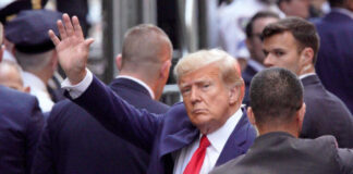 Нападение в мечети и арест Трампа: громкие мировые новости этой недели