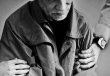 Как клуб анонимных алкоголиков помогает справиться с зависимостью