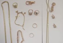 Женщина обогатилась на 4 млн, сдавая бижутерию в ломбард