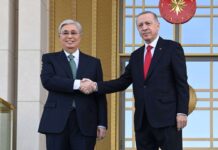 Токаев поздравил Эрдогана с победой на выборах