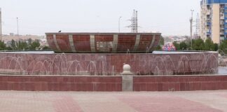 В Шымкенте еще раз напомнили об опасности купания в фонтанах