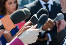 Журналисты отмечают свой профессиональный праздник: роль СМИ в современном обществе