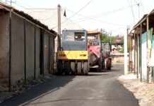 В Шымкенте три улицы в старом городе заасфальтировали