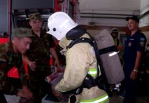 Журналисты примерили на себе профессию спасателя-пожарного