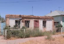 Жители Арыси все еще не могут добиться компенсации после взрывов