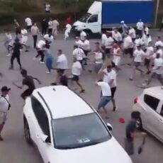 В Шымкенте произошла стычка польских болельщиков с местными