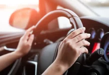 Женщину с долгом около 20 млн тенге выявили полицейские