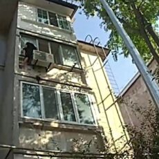 Девушку спасли от суицида шымкентские полицейские