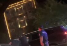 Автолюбитель не подчинился и «прокатил» полицейских по дороге