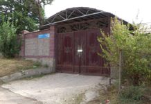 «Это не правда»: Соседи о подозреваемом в убийстве 18-летней девушки