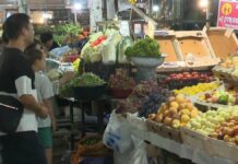 Работаем на еду: Львиную долю зарплаты казахстанцы тратят на продукты