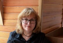 Детский писатель Елена Клепикова: «Почему начинают травить человека за ту или иную непохожесть?» Елена Клепикова, фото из личного архива