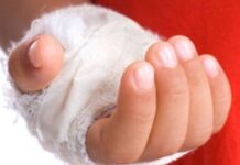 Девочка получила ожоги после взрыва баллона в Туркестанской области