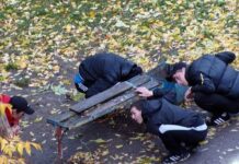 Как понять, что ребенок подрабатывает “закладчиком” наркотиков