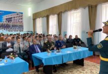 В Казахстане призывают молодежь к обучению в высших военных заведениях