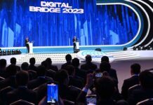 Касым-Жомарт Токаев поручил досрочно внедрить 5G в Казахстане