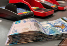 Как решить проблему закредитованности казахстанцев?