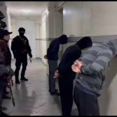 60 человек держали в трудовом рабстве на кирпичных заводах Шымкента