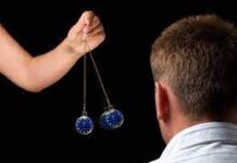 Мошенница при помощи гипноза выманивала у жителей Шымкента деньги