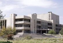 Аким Шымкента: «Судьбу Фосфорника решат жители»